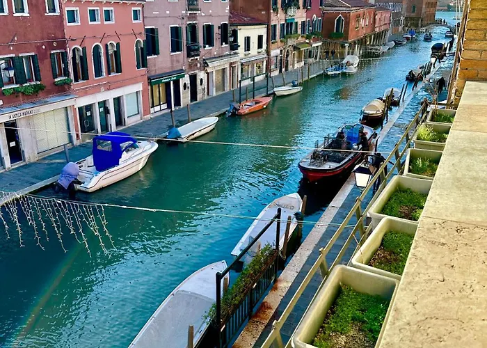Murano Palace